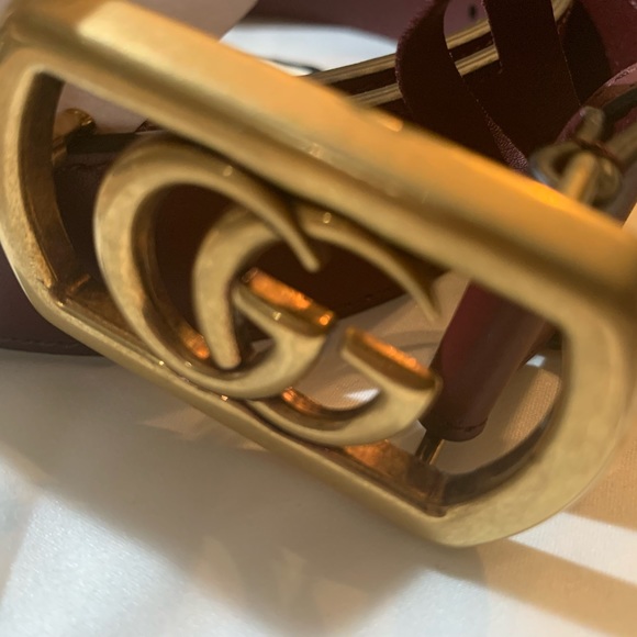 Sexy Burgundy belt with double G hardware. Size 100cm main image 9